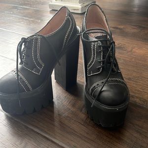 Jeffrey Campbell Platform Heels size 7
